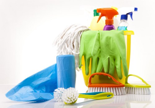 Detailed local cleaning approach for homes and businesses in Hackney
