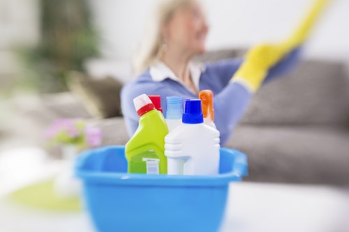 Preparation for an oven cleaning appointment in a Hackney property